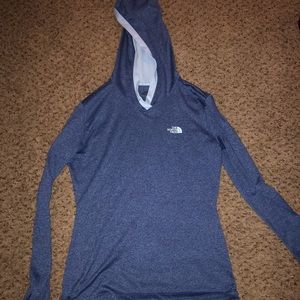 Women's North Face Pull over